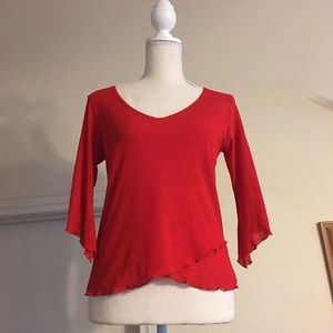 JKLA red stretchy 3/4 Sleeve Top NWOT M